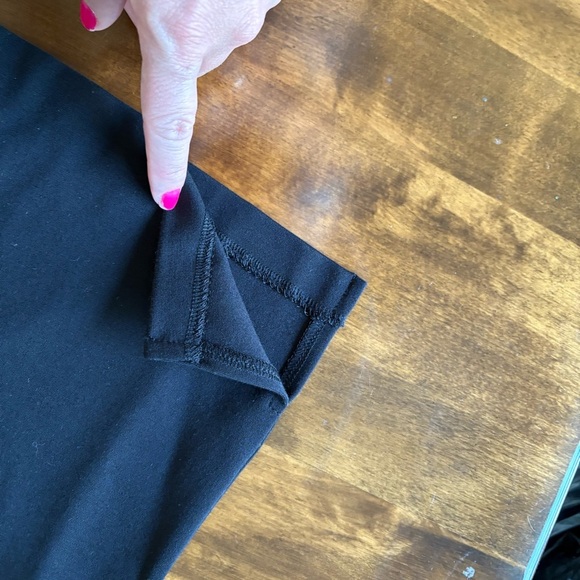 J. Crew Black Classic Minimalist Style Sleeveless Blouse Size S - Picture 5 of 9